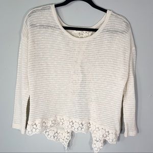 Montesu Open back blouse